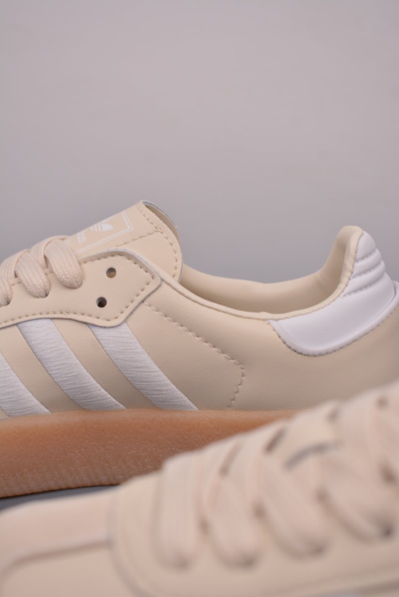 Adidas Samba OG Vegan view