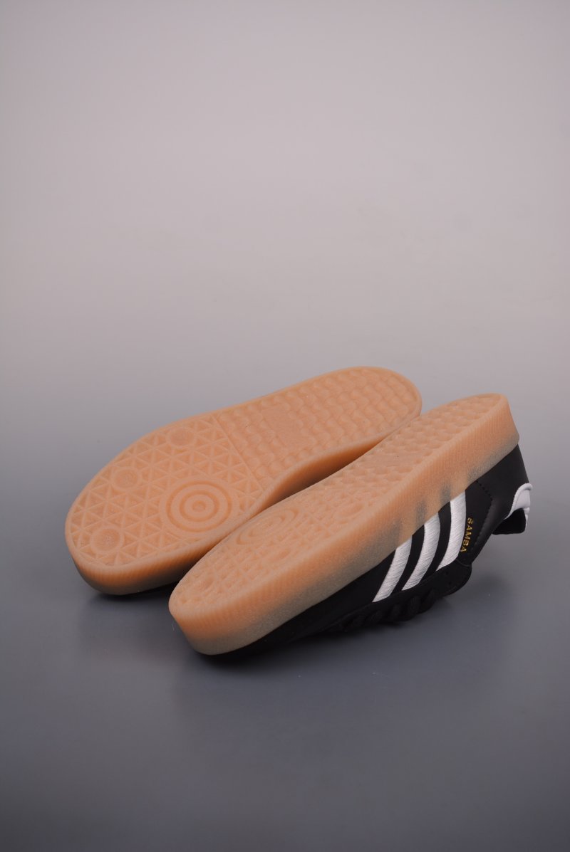 Adidas Samba OG Vegan view