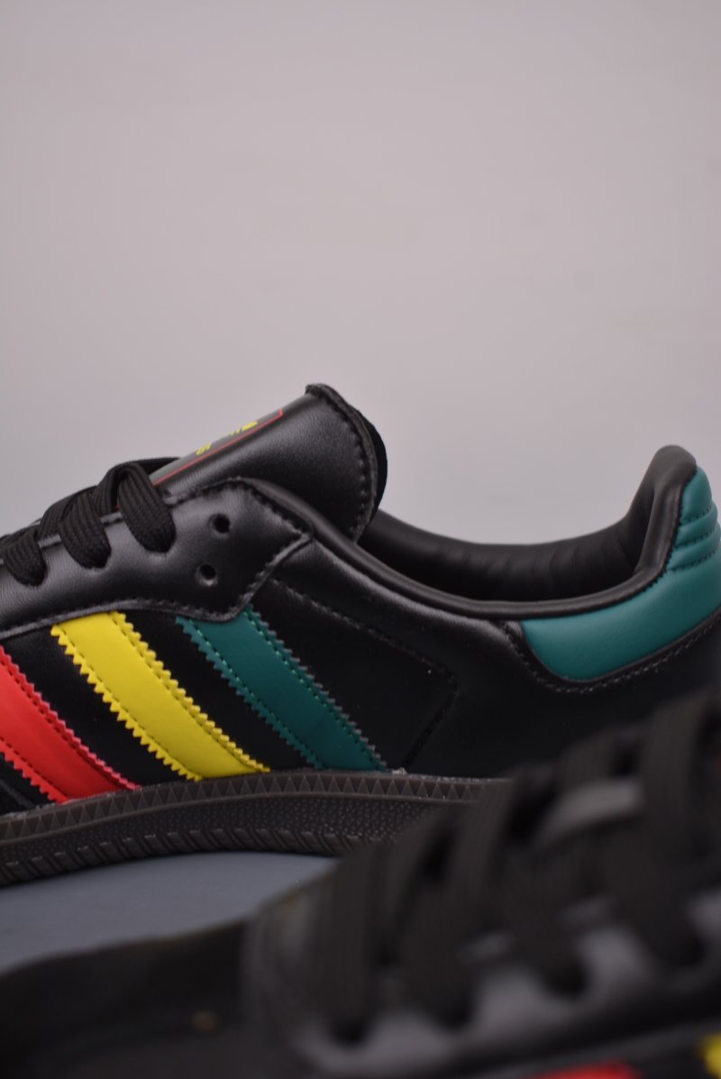 Adidas Samba OG Vegan view