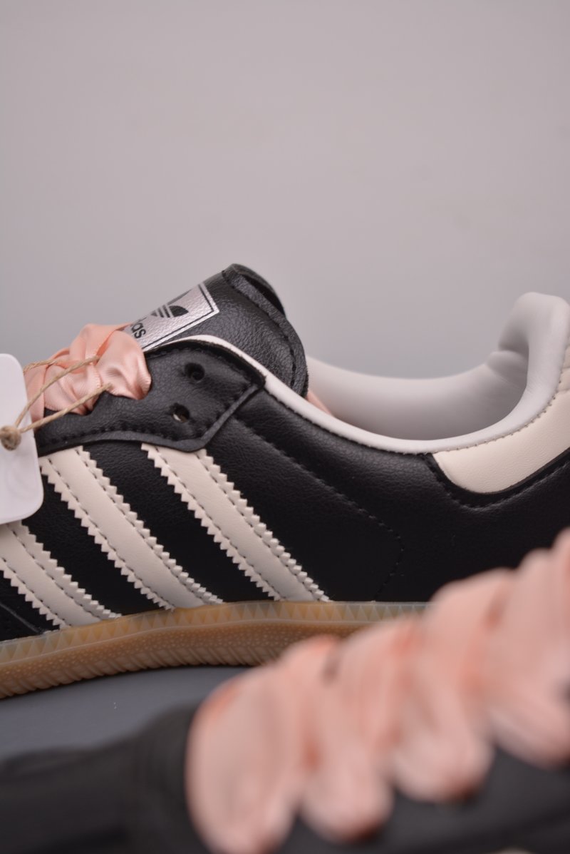 Adidas Samba OG Vegan view