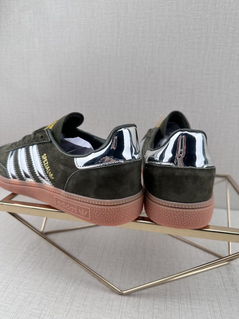 Adidas Samba OG Vegan view