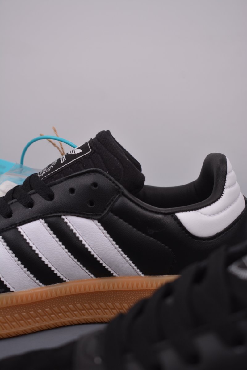 Adidas Samba XLG view