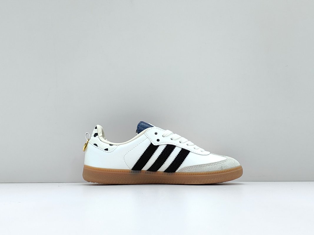 Disney x Adidas Originals Samba OG '101 Dalmatians' view