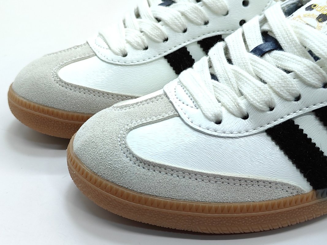 Disney x Adidas Originals Samba OG '101 Dalmatians' view