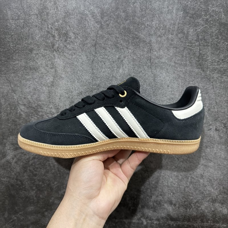 Adidas Originals Samba OG 'Black / White' view