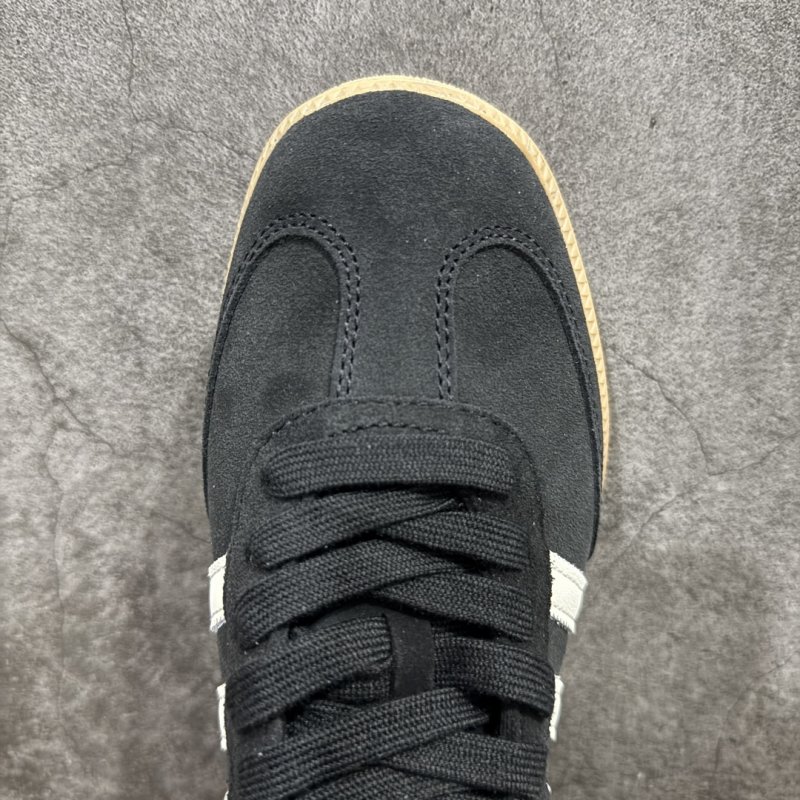 Adidas Originals Samba OG 'Black / White' view