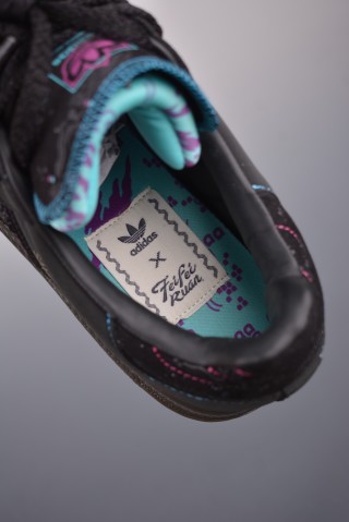 Adidas Samba XLG CNY 'Black / Grey' view 9