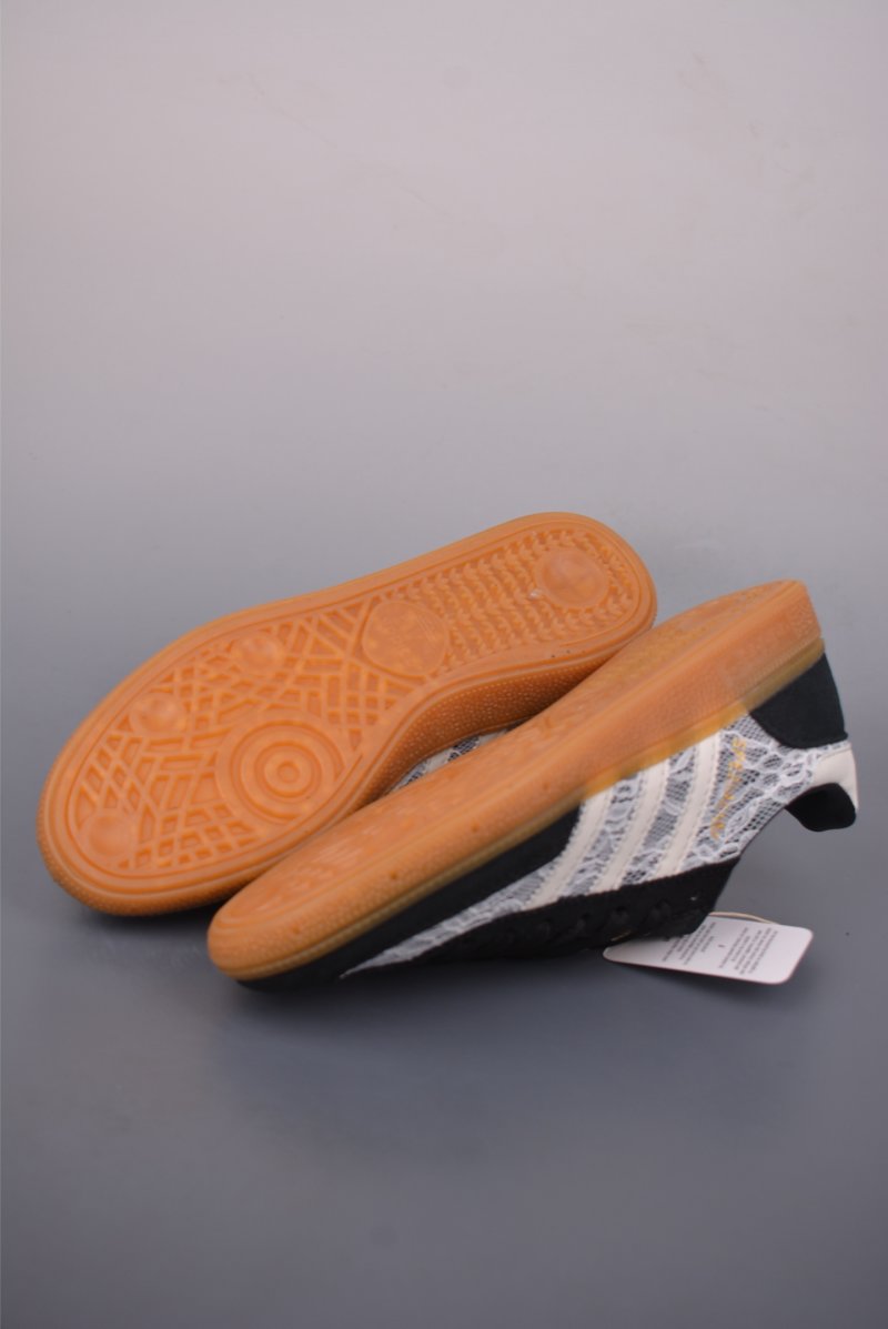 Adidas Originals Wensley Spezial view