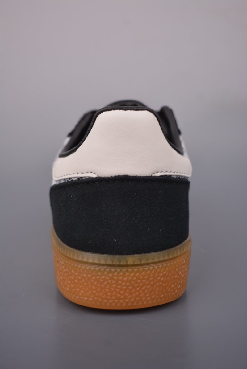 Adidas Originals Wensley Spezial view