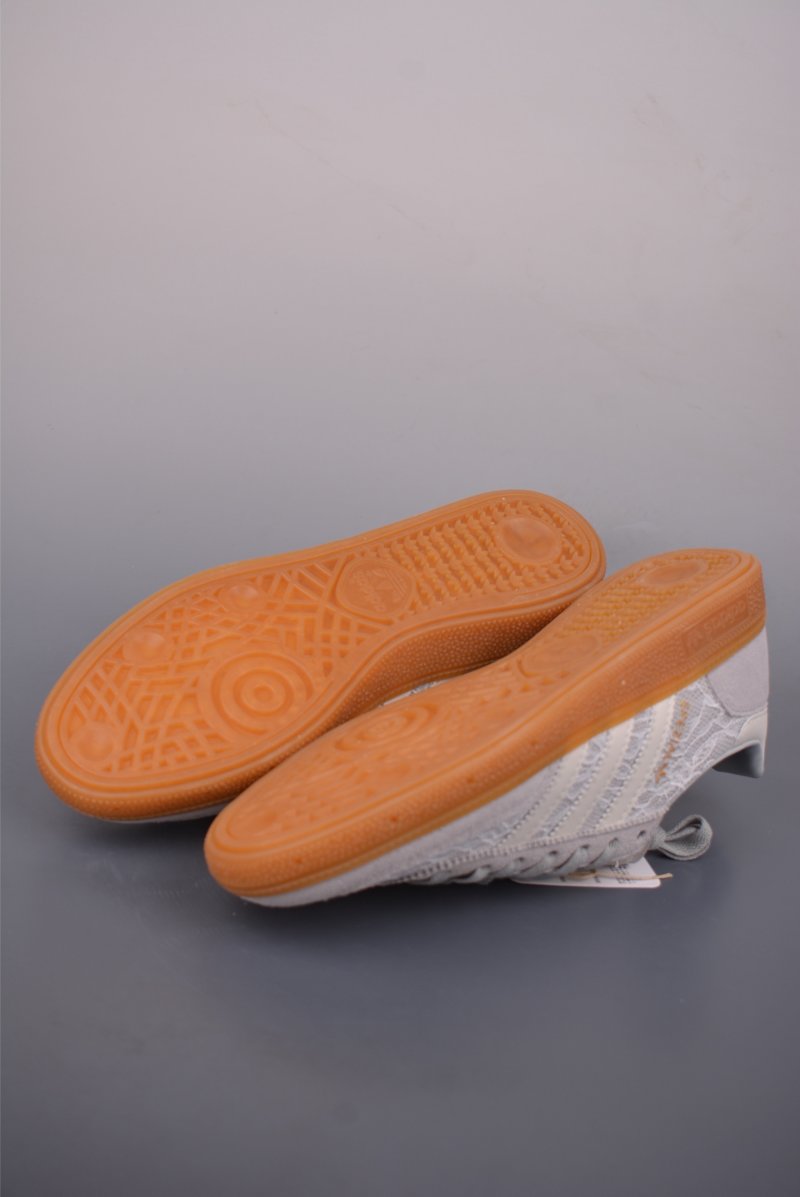 Adidas Originals Wensley Spezial view