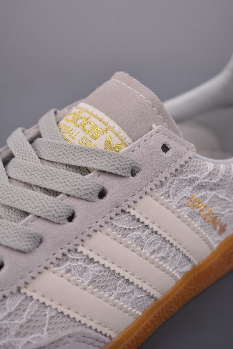 Adidas Originals Wensley Spezial view