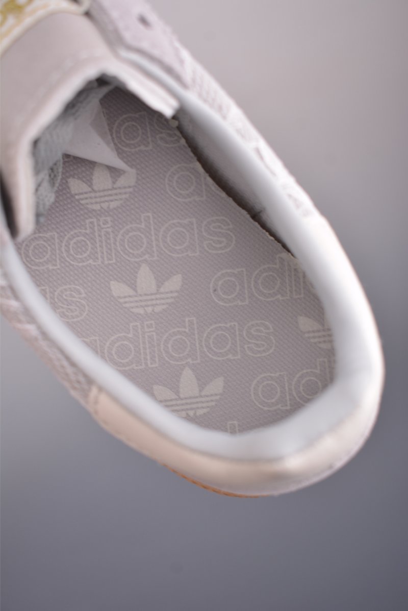 Adidas Originals Wensley Spezial view