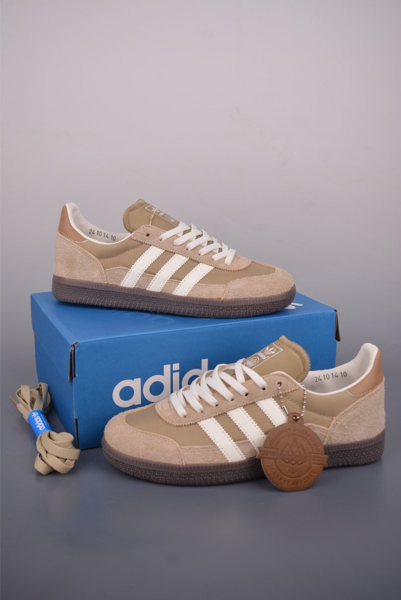 Adidas Originals Wensley Spezial view