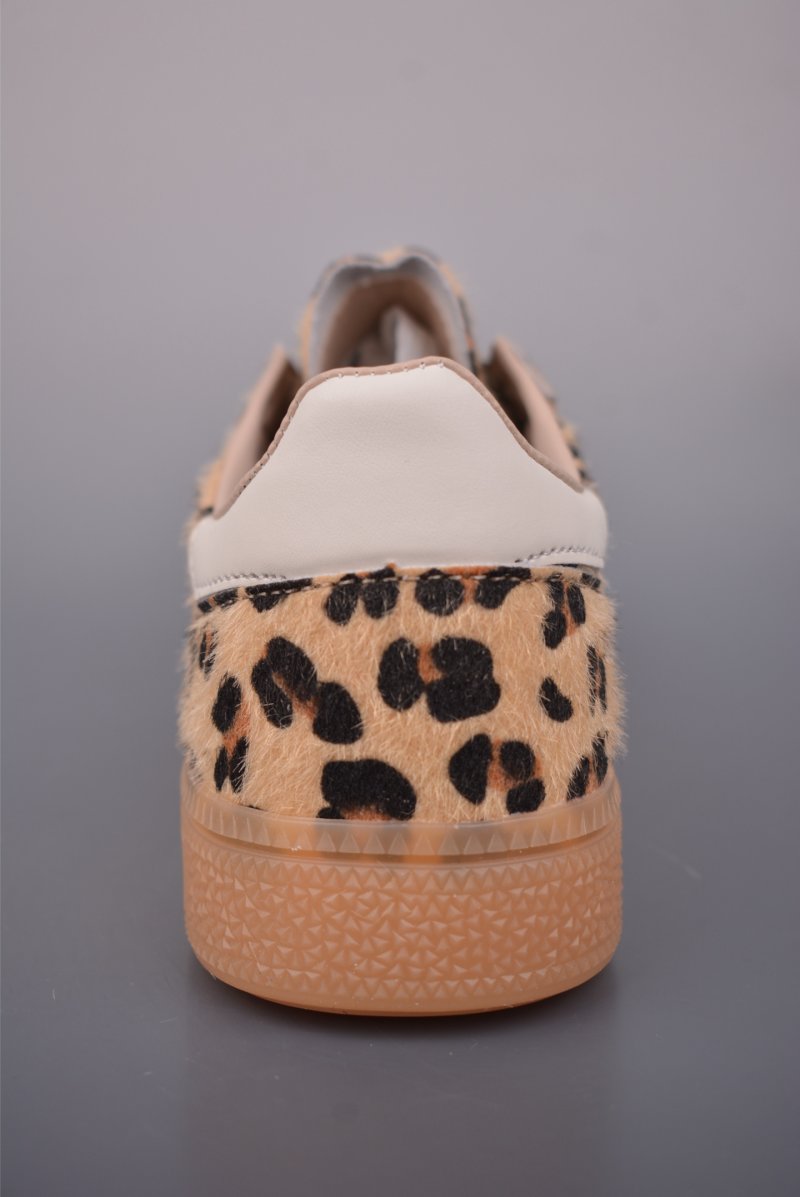 Adidas Originals Wensley Spezial view