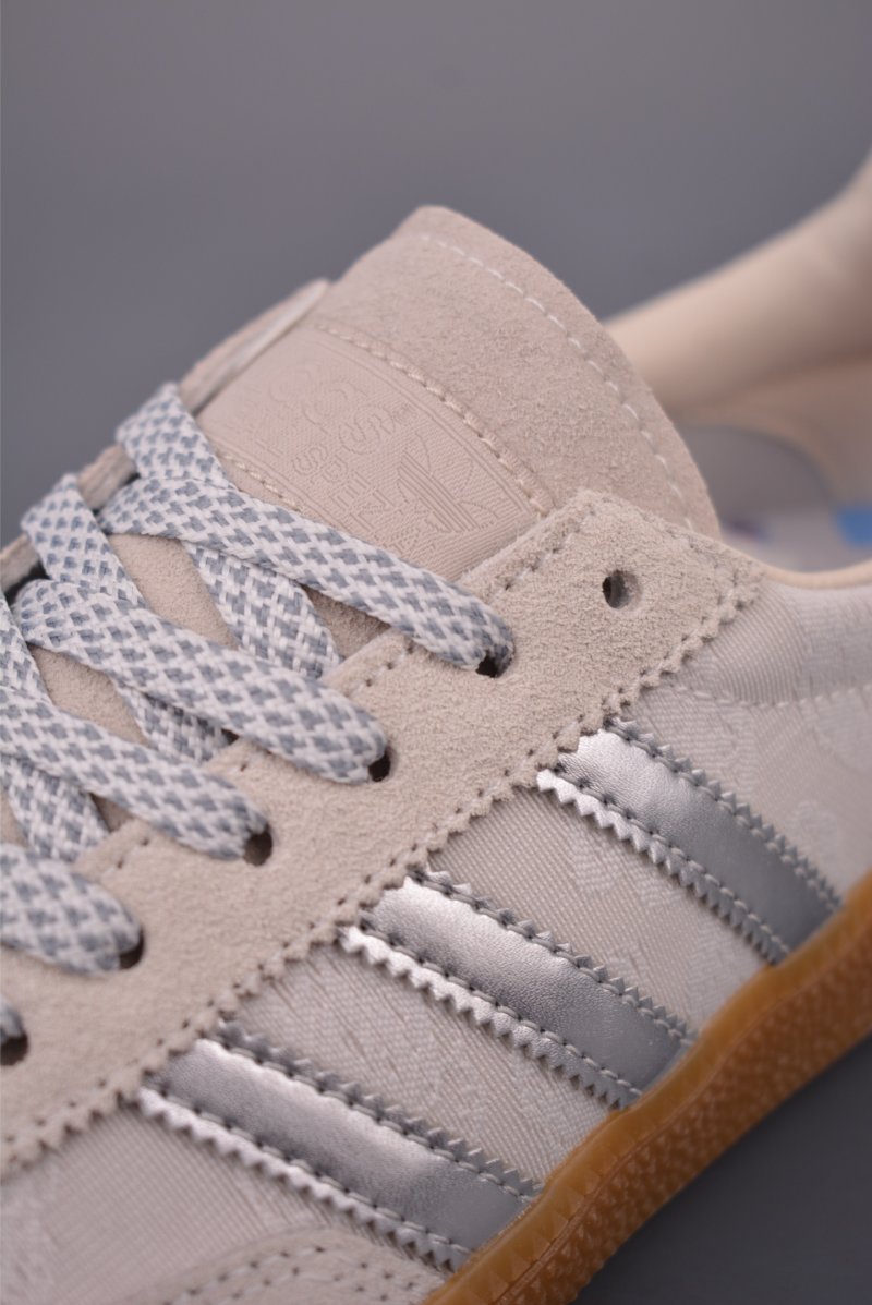 Adidas Originals Wensley Spezial view