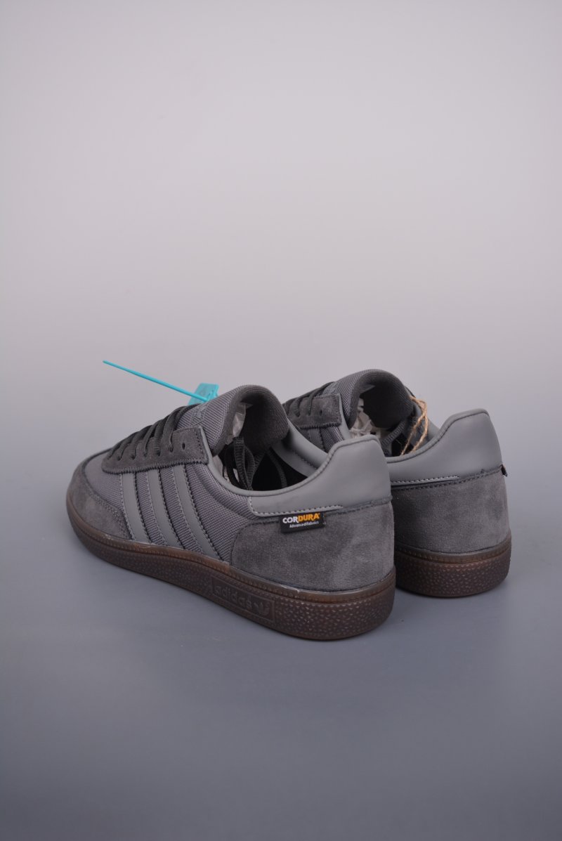 Adidas Handball Spezial view