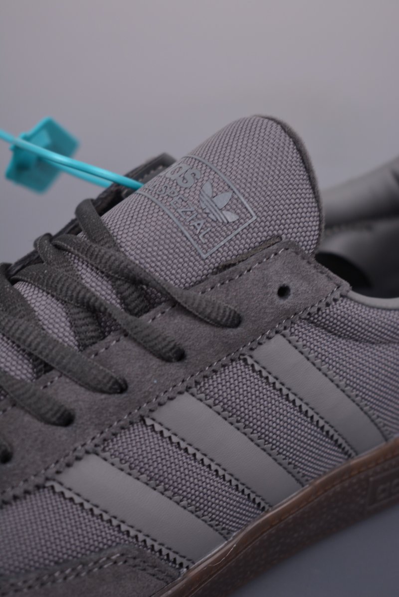 Adidas Handball Spezial view