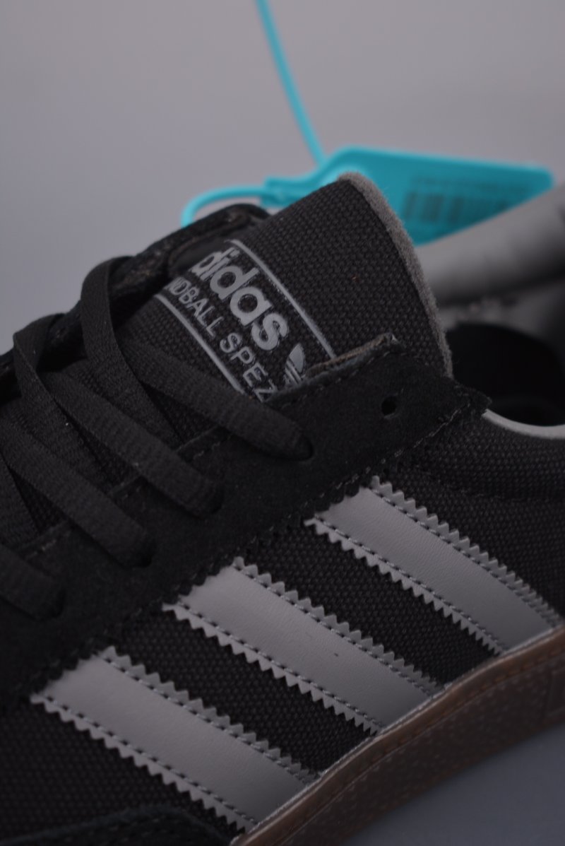 Adidas Handball Spezial view