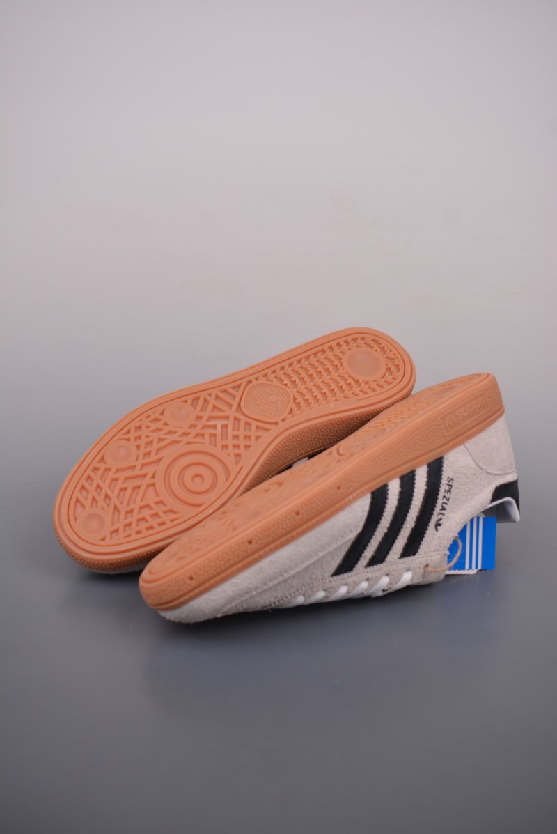 Adidas Handball Spezial view