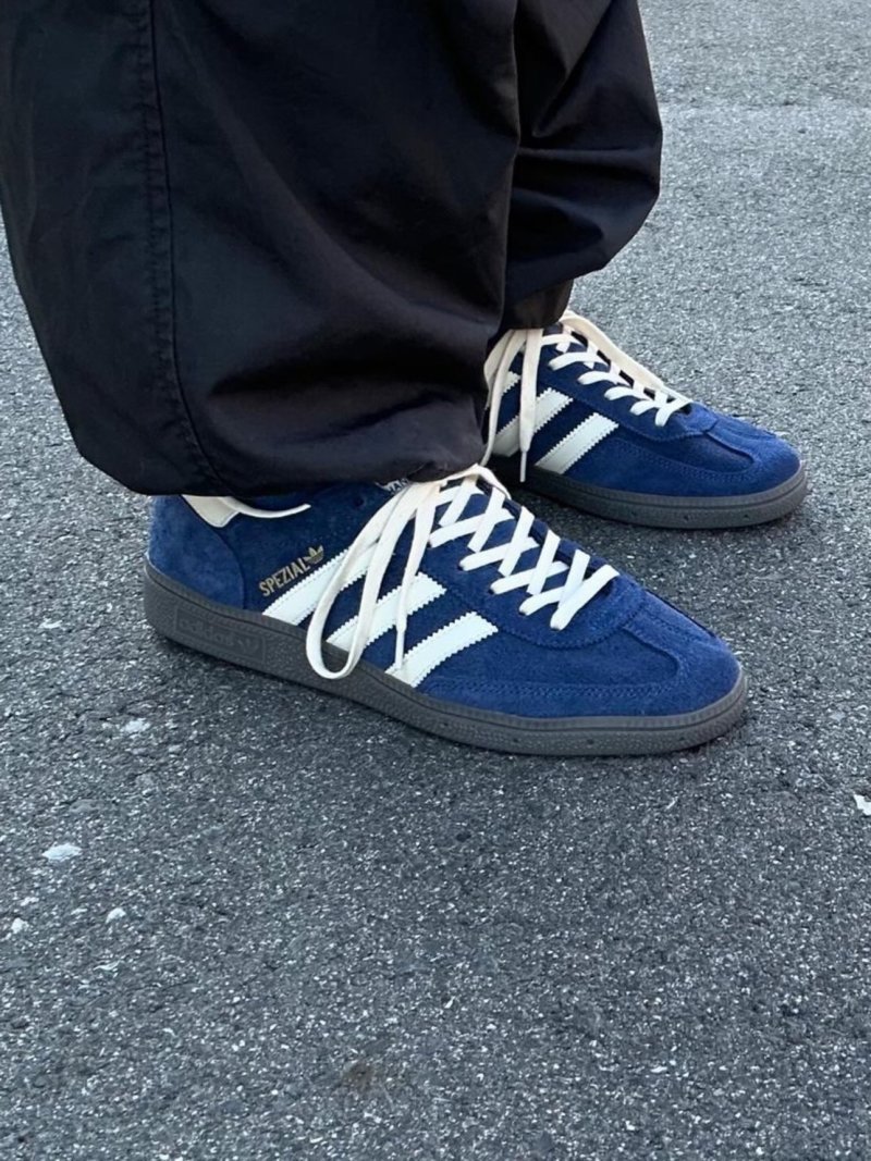 Adidas Handball Spezial view