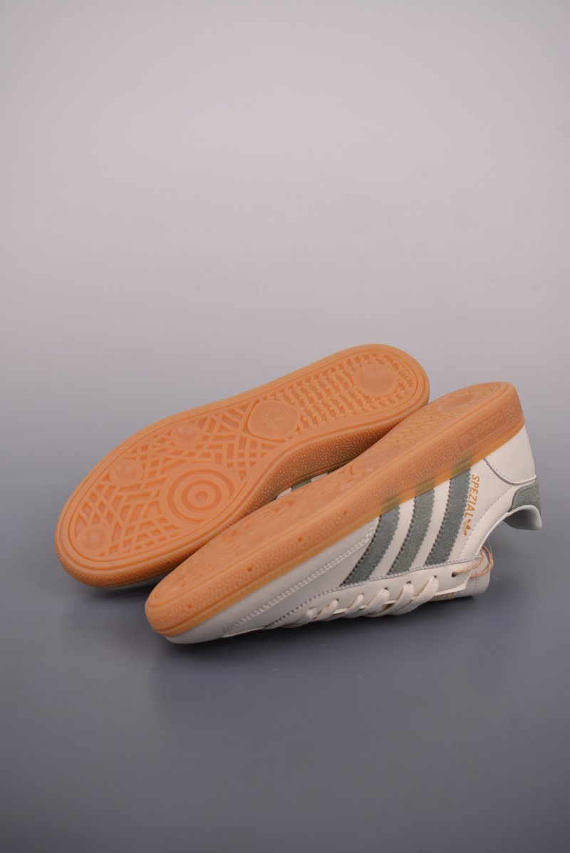 Adidas Handball Spezial view