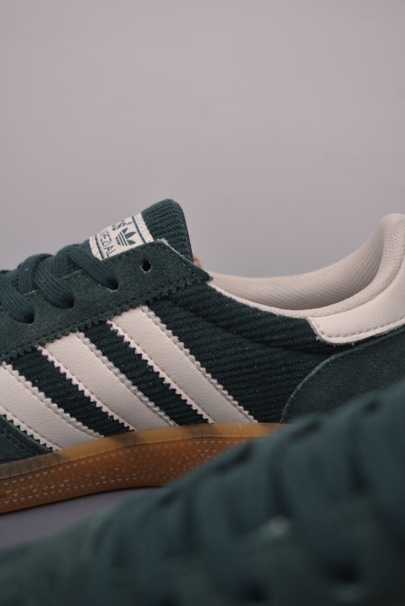 Adidas Handball Spezial view