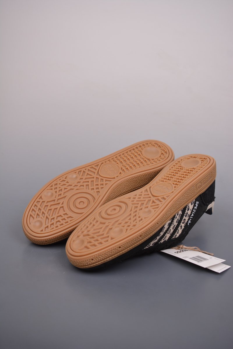 Adidas Handball Spezial view