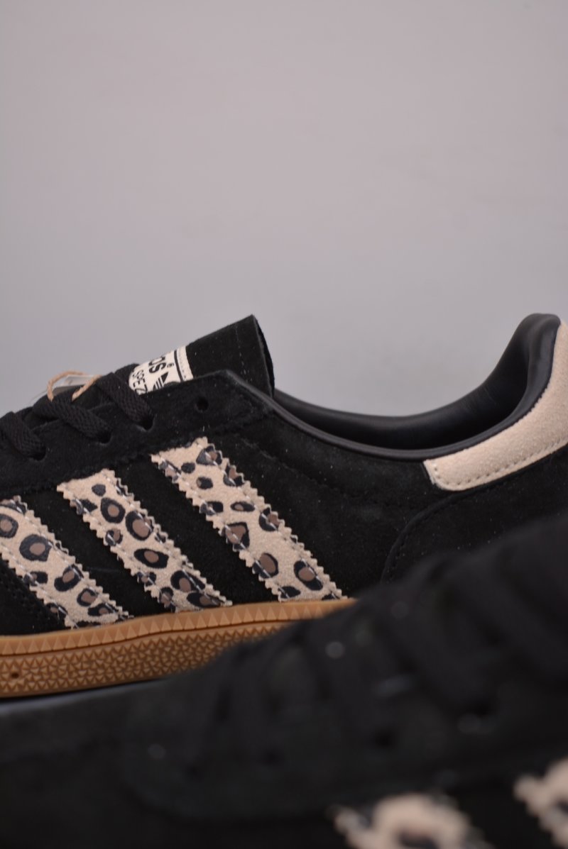 Adidas Handball Spezial view