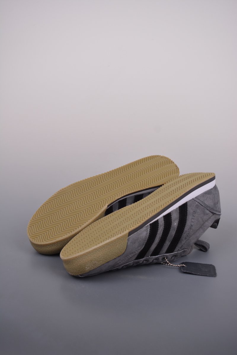 Liam Gallagher x Adidas Spezial LG2 view