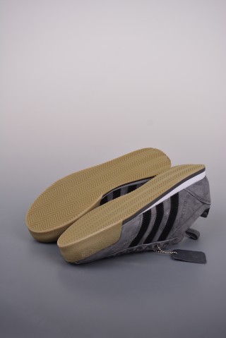 Liam Gallagher x Adidas Spezial LG2 view 12