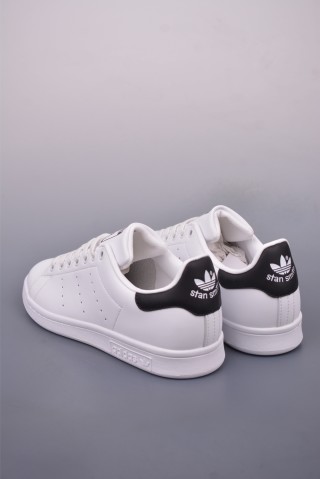 Adidas Stan Smith view 2