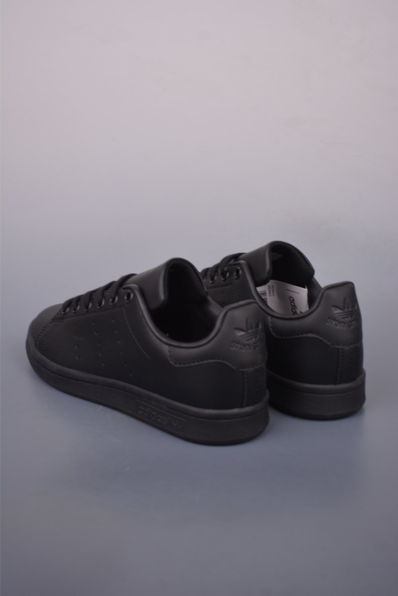 Adidas Stan Smith view