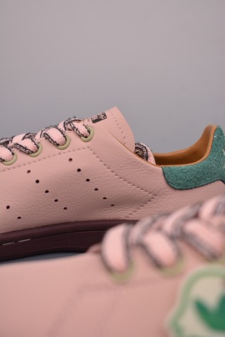 Brain Dead x Adidas Originals Stan Smith view 23