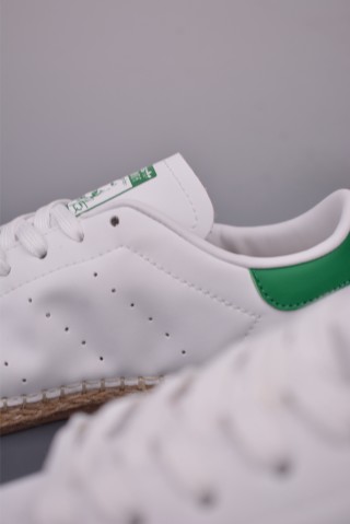 Clot x Adidas Originals Gazelle 'White / Gold' view 8