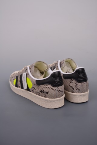 Adidas Originals Face Superstar 82 view 2