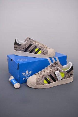 Adidas Originals Face Superstar 82 view 5