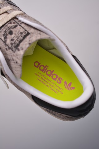 Adidas Originals Face Superstar 82 view 9