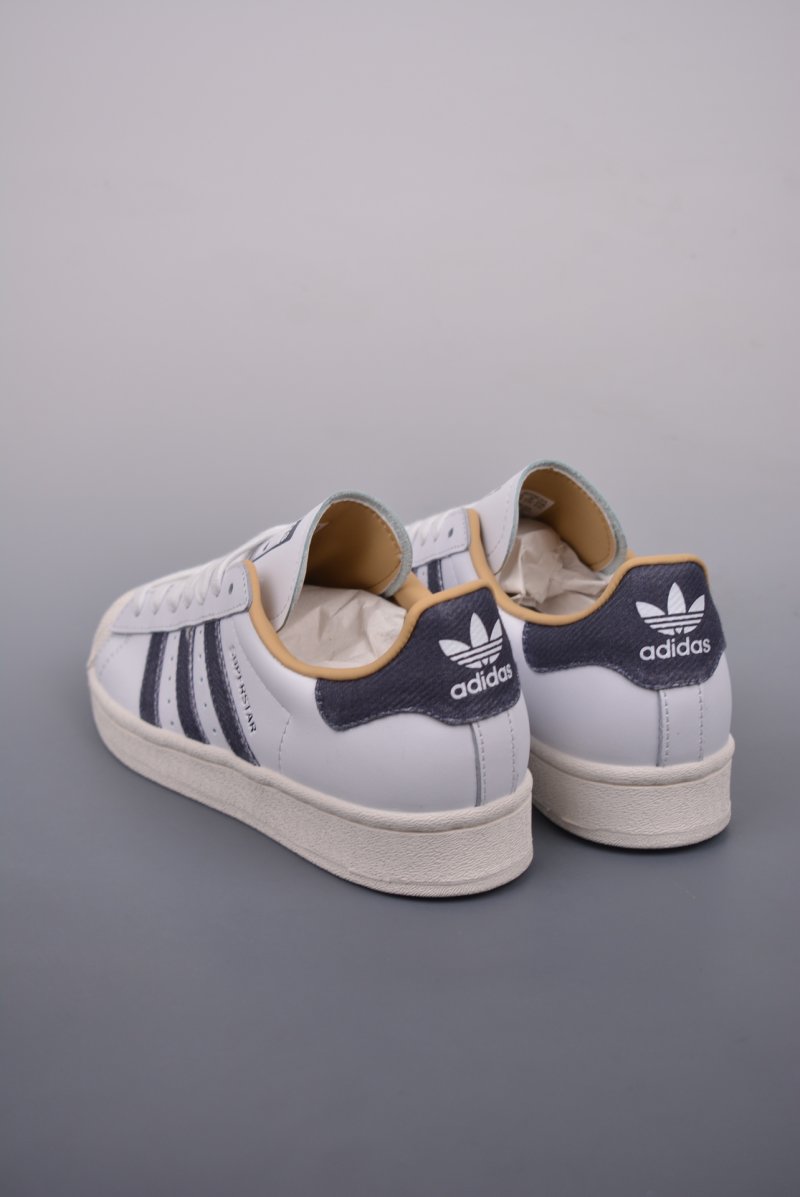 Adidas Originals Superstar ADV view