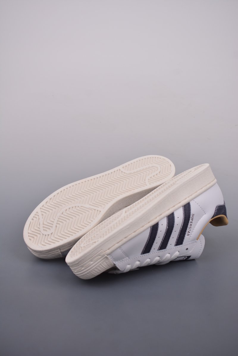 Adidas Originals Superstar ADV view