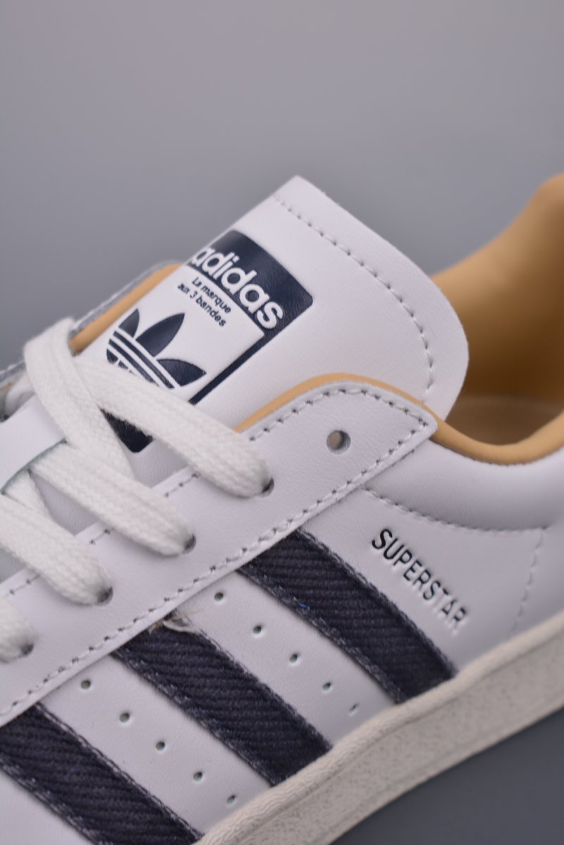 Adidas Originals Superstar ADV view