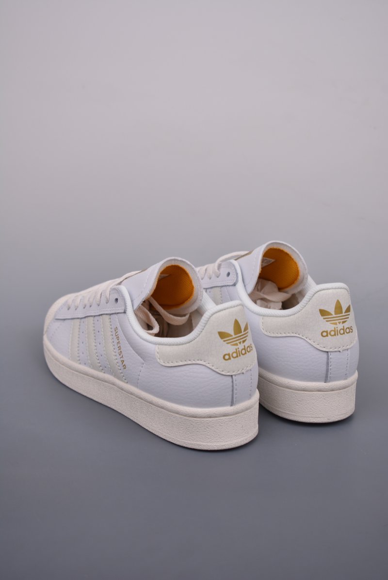 Adidas Originals Superstar ADV view