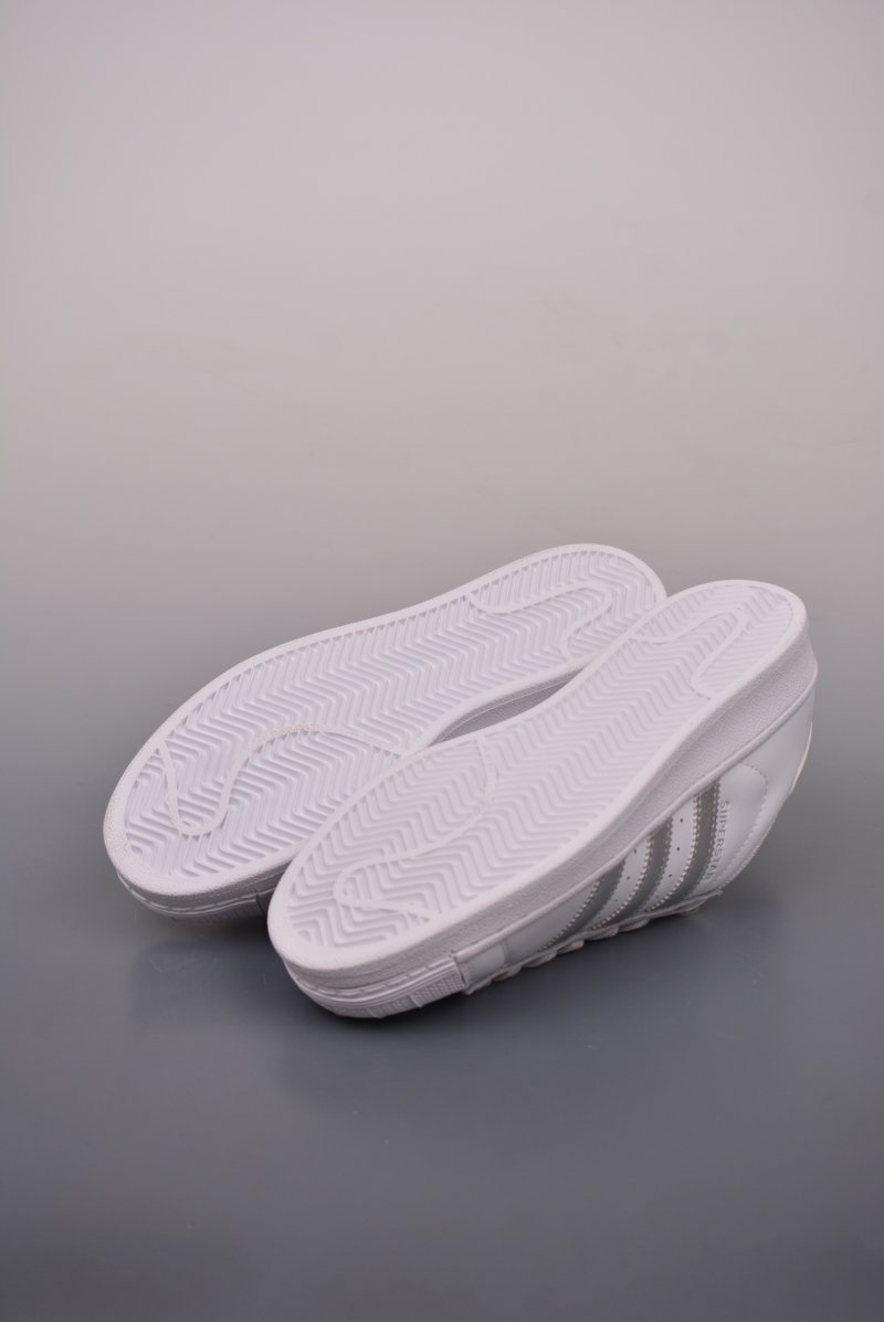 Adidas Originals Superstar 'White' view