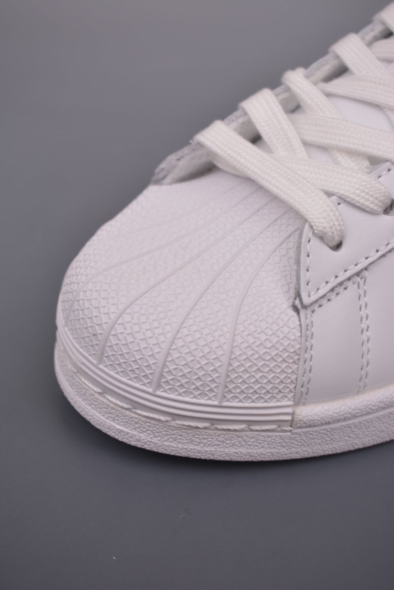 Adidas Originals Superstar 'White' view