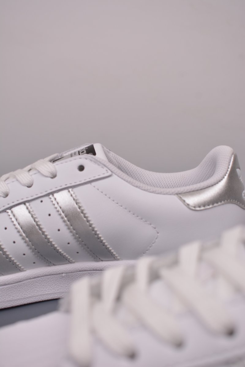 Adidas Originals Superstar 'White' view