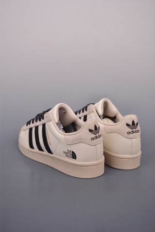 Adidas Originals Superstar 'White' view 2