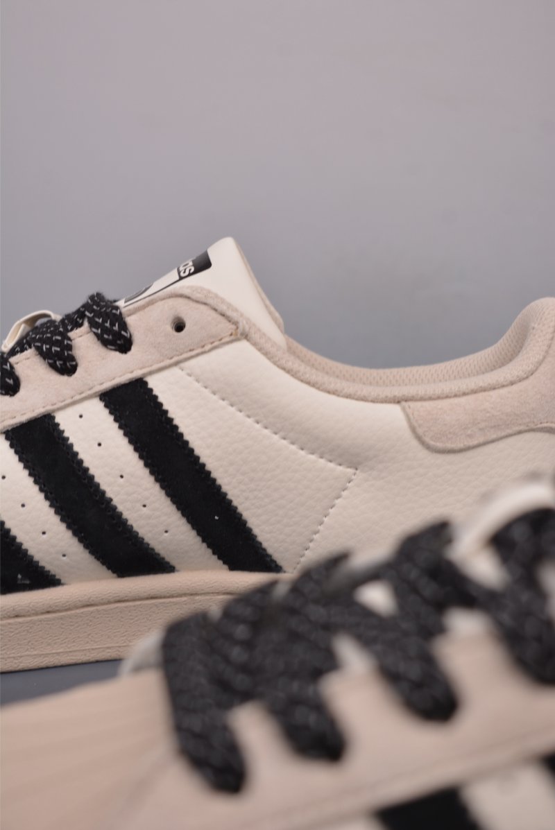 Adidas Originals Superstar 'White' view