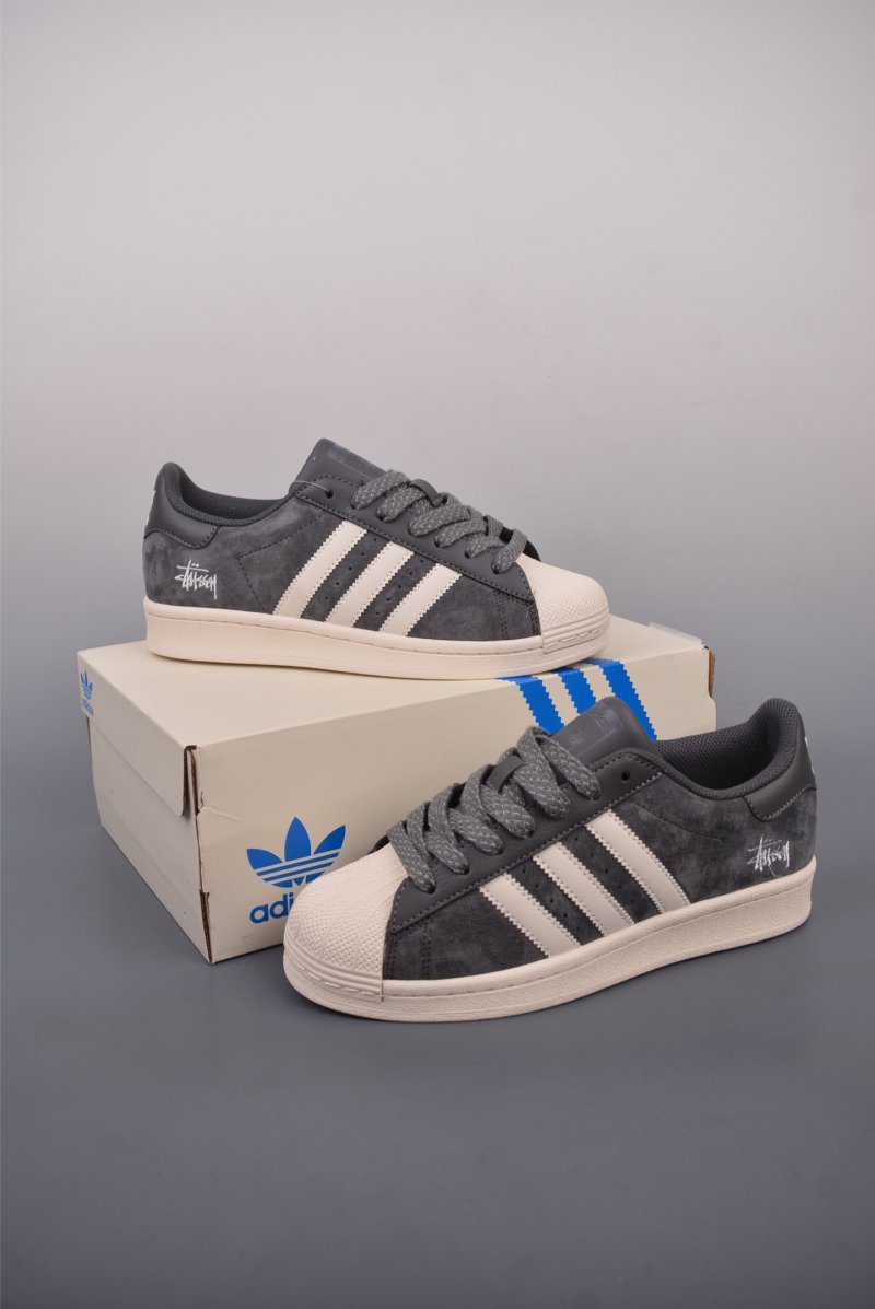 Adidas Originals Superstar 'White' view