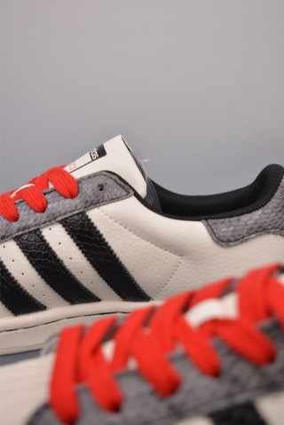 Adidas Originals Superstar 'White' view 8