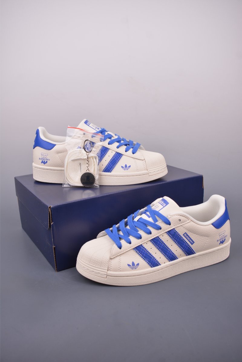 Adidas Originals Superstar 'White' view