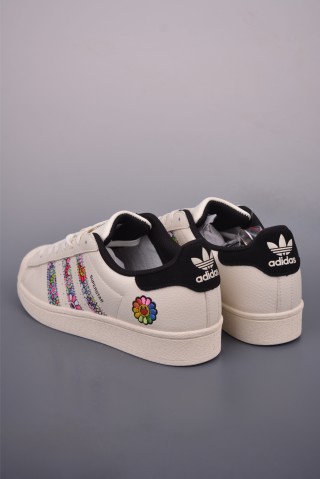 Adidas Originals Superstar 'White' view 2